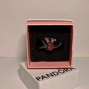 Pandora Disney Mickey Mouse and Minnie Mouse Present Charm